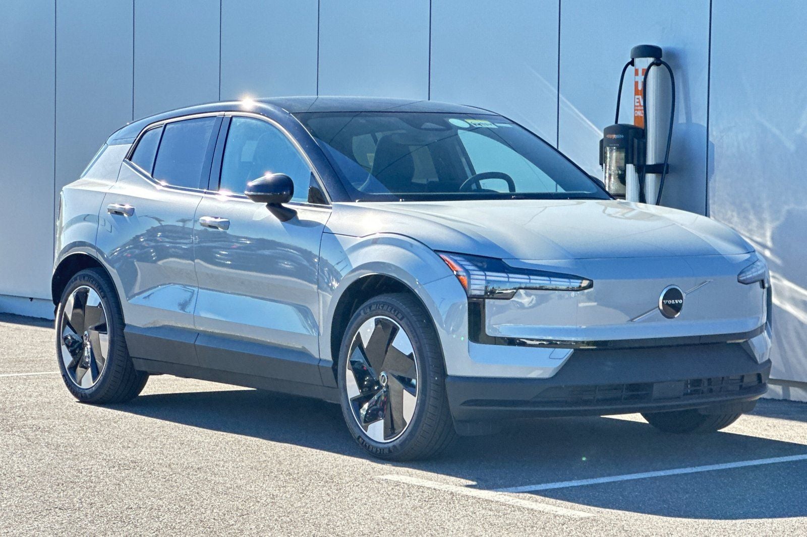 2025 Volvo EX30 Twin Motor Performance Plus