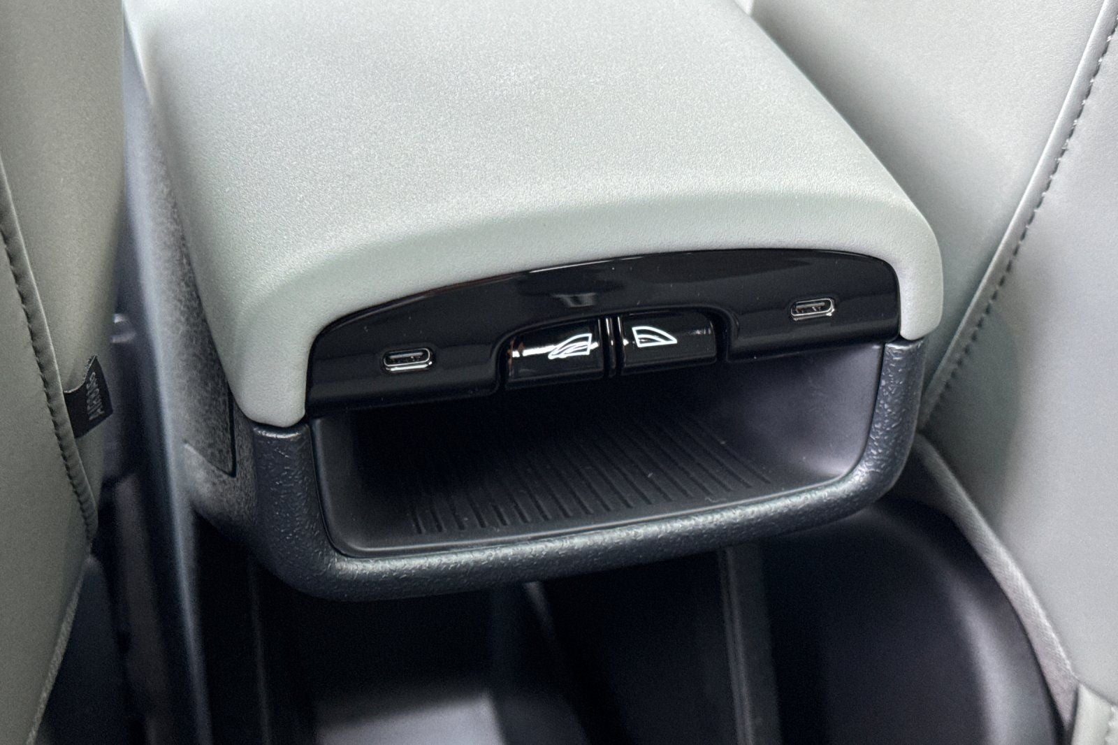 2026 Volvo EX30 Twin Motor Performance Plus