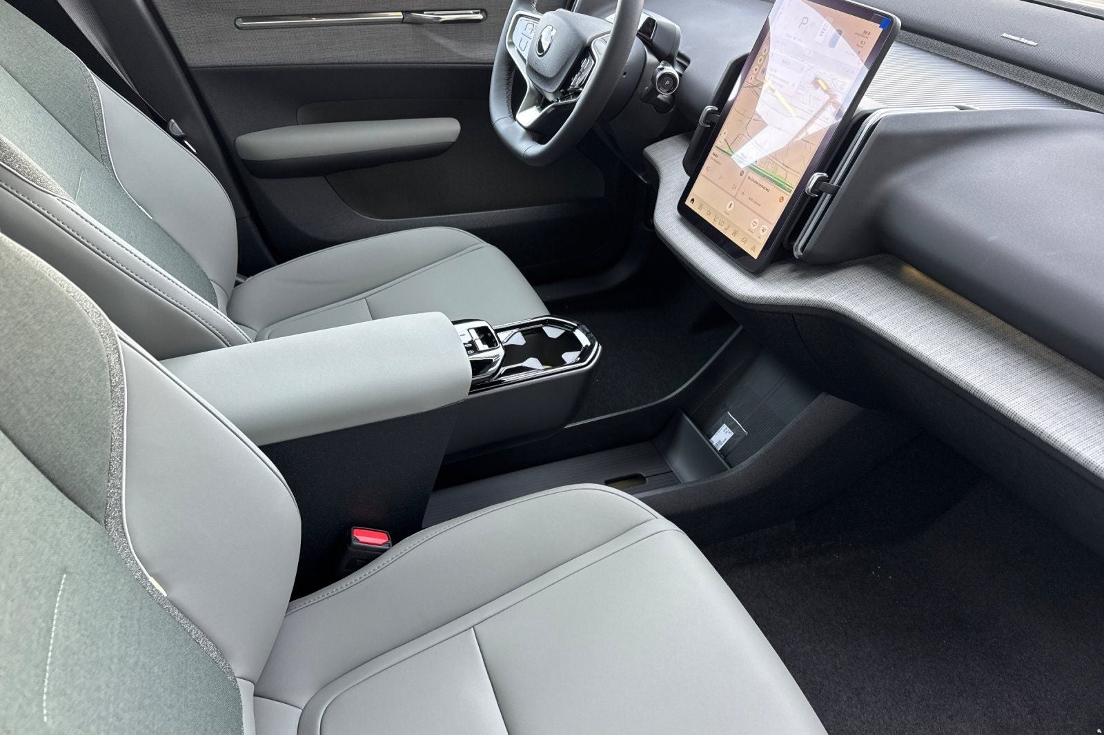 2026 Volvo EX30 Twin Motor Performance Plus