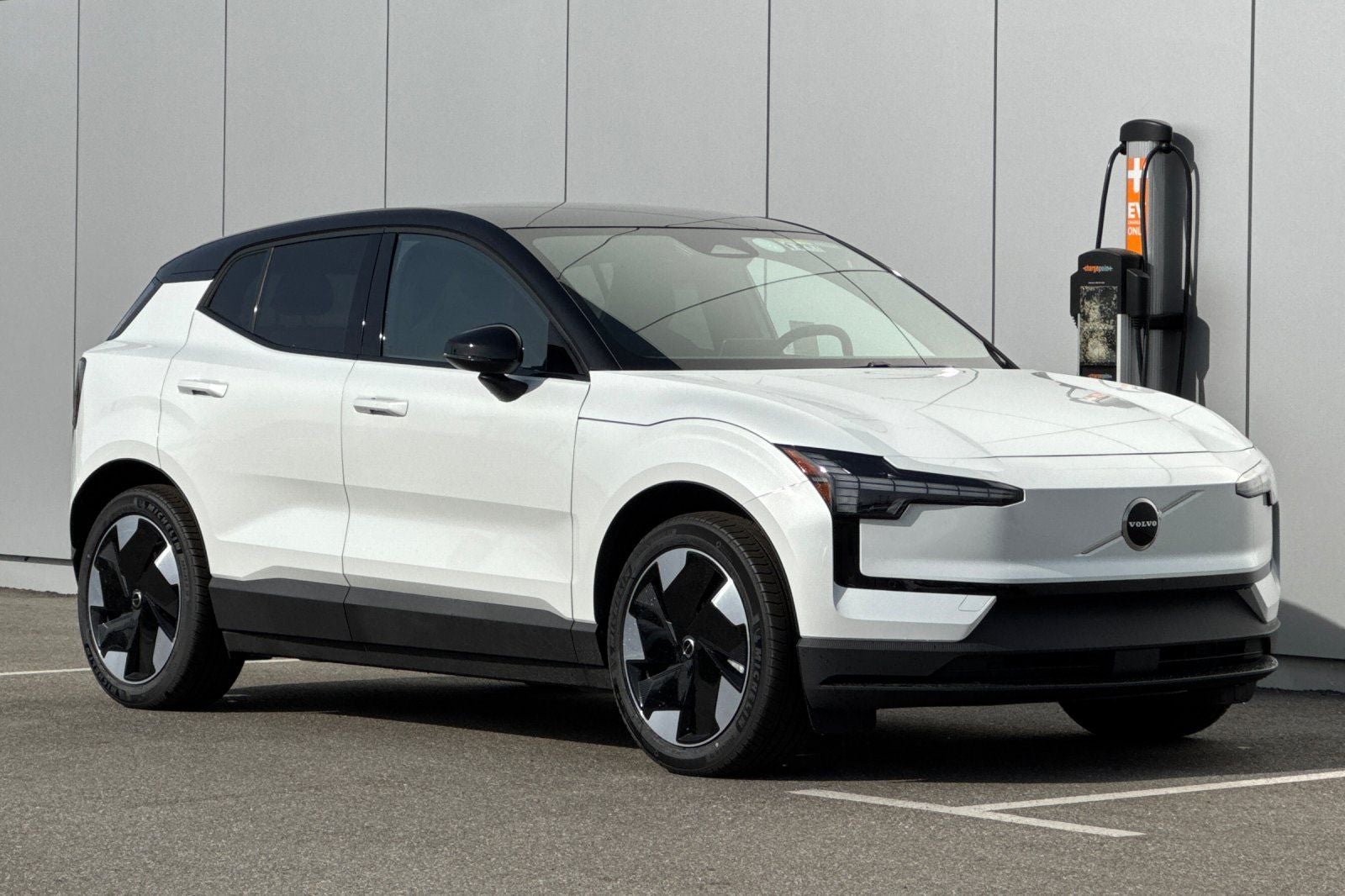 2026 Volvo EX30 Twin Motor Performance Plus