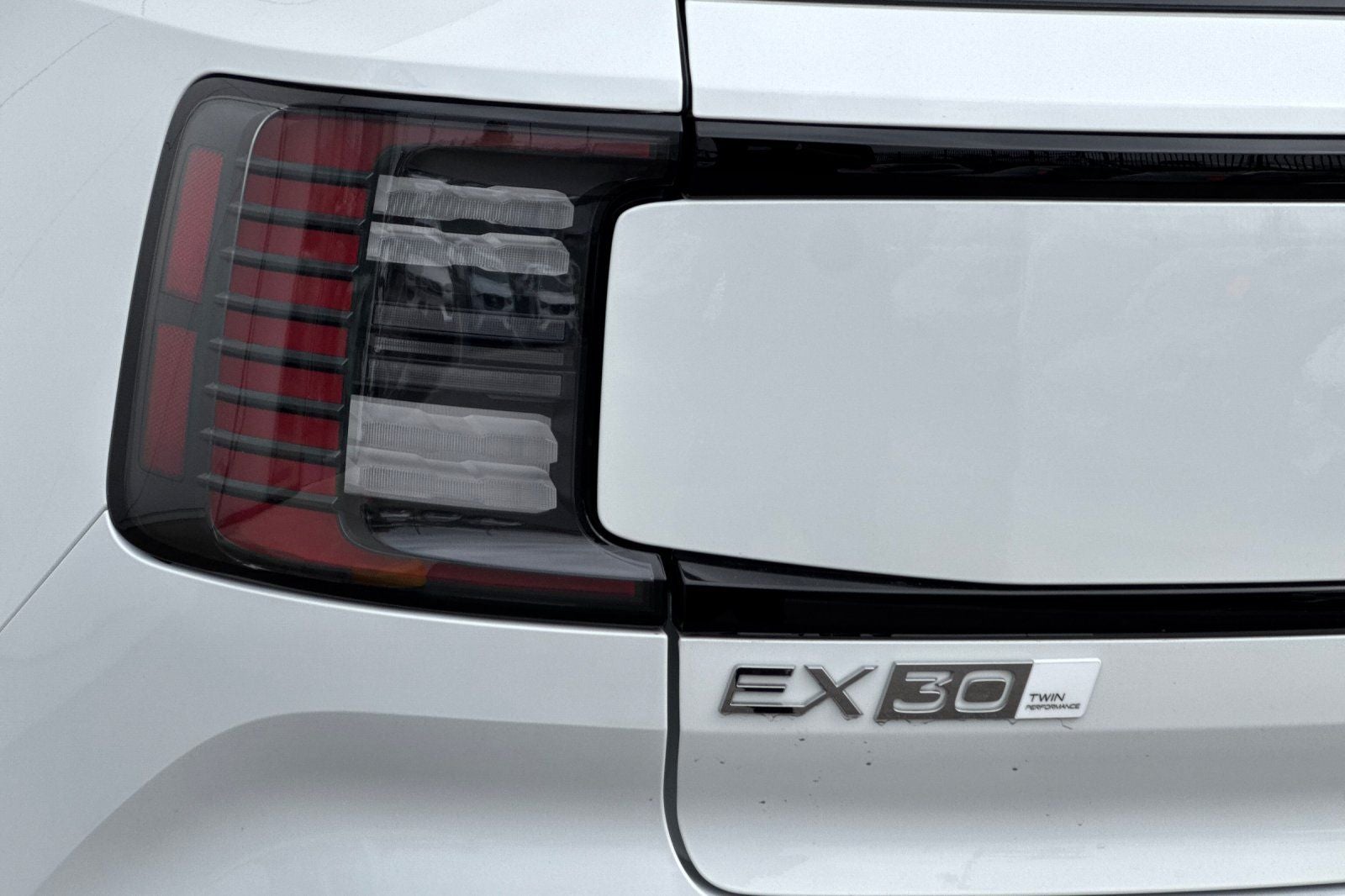 2026 Volvo EX30 Twin Motor Performance Plus