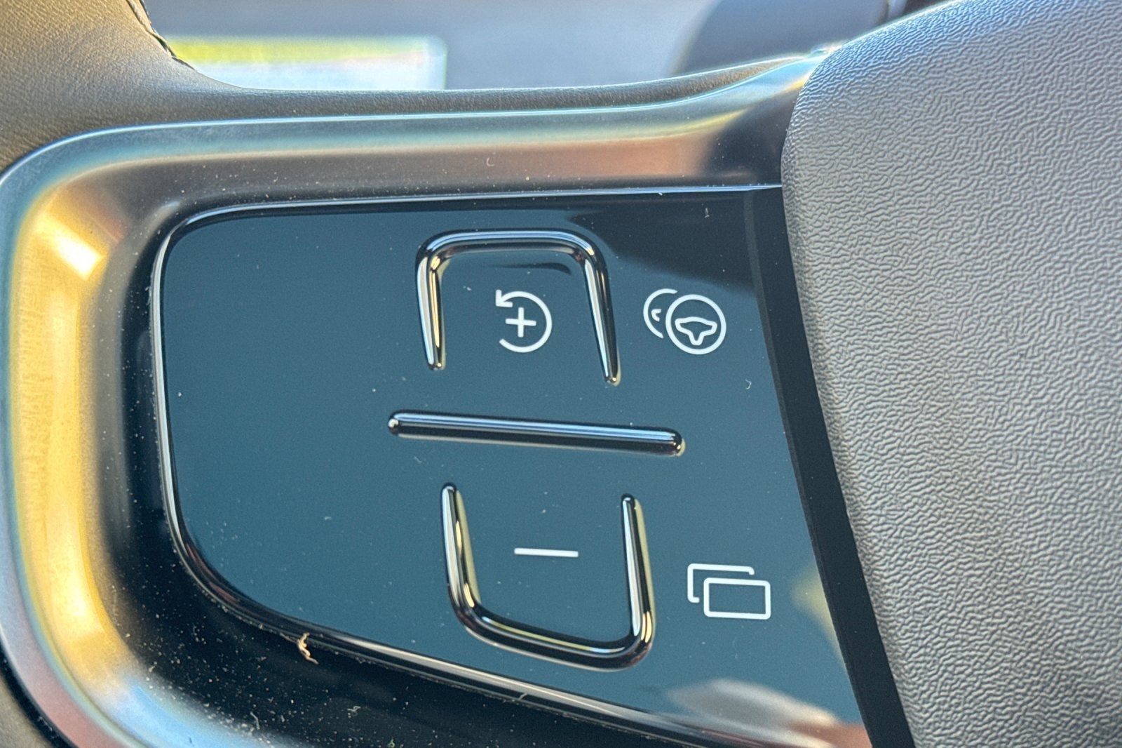 2025 Volvo EX30 Twin Motor Performance Plus