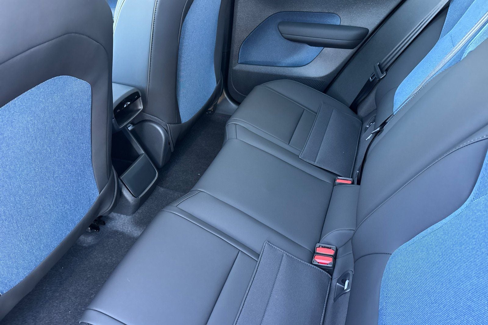 2026 Volvo EX30 Twin Motor Performance Plus