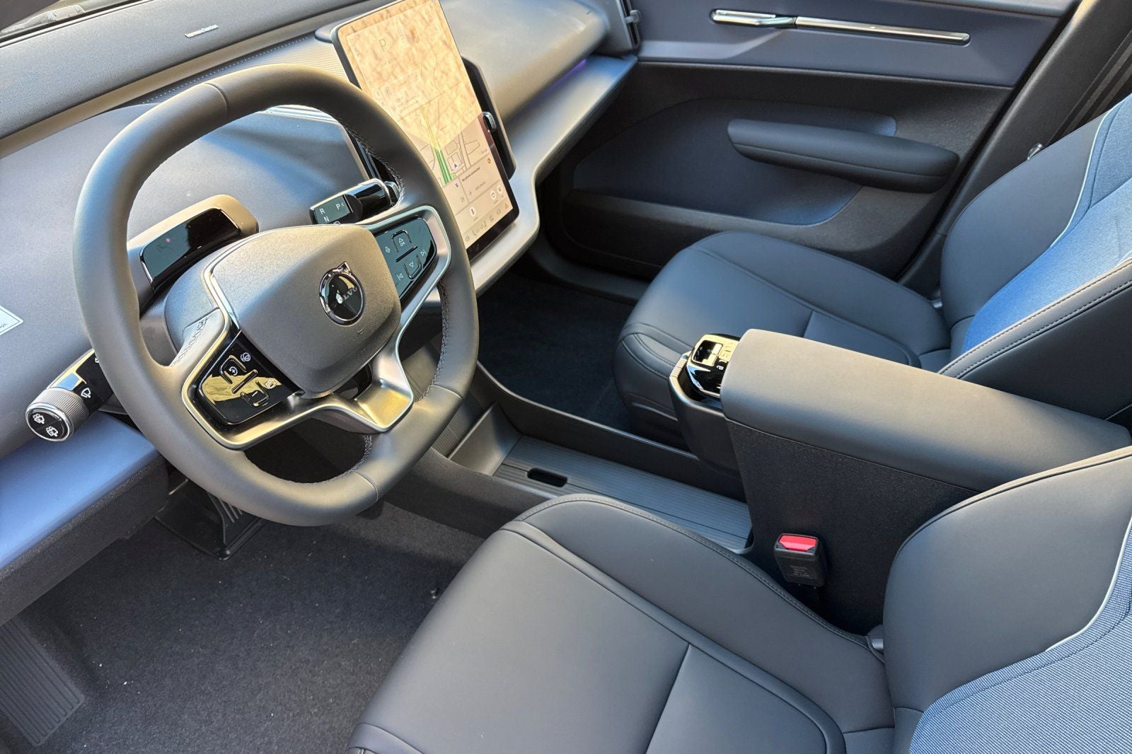 2026 Volvo EX30 Twin Motor Performance Plus