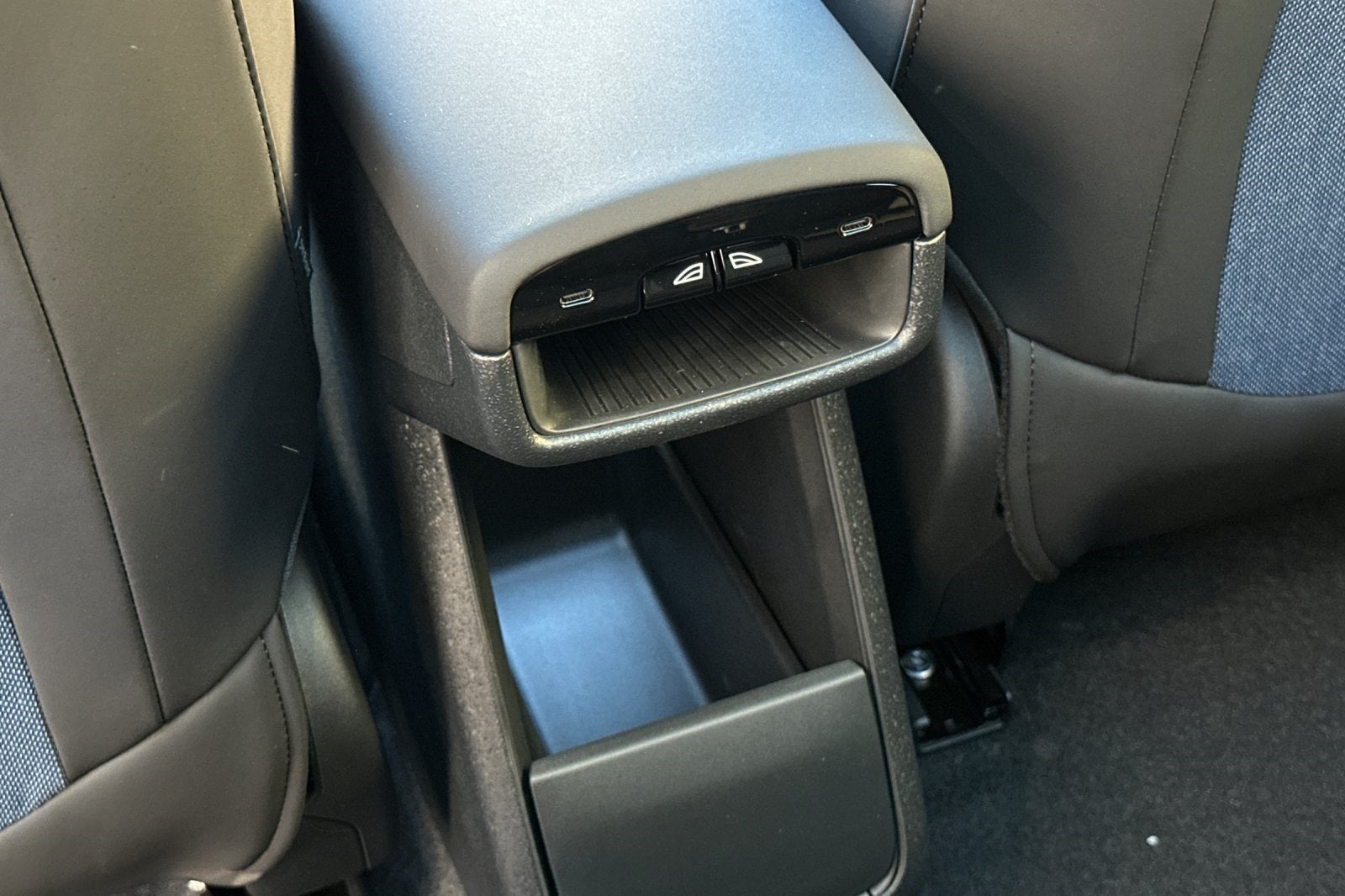 2026 Volvo EX30 Twin Motor Performance Ultra