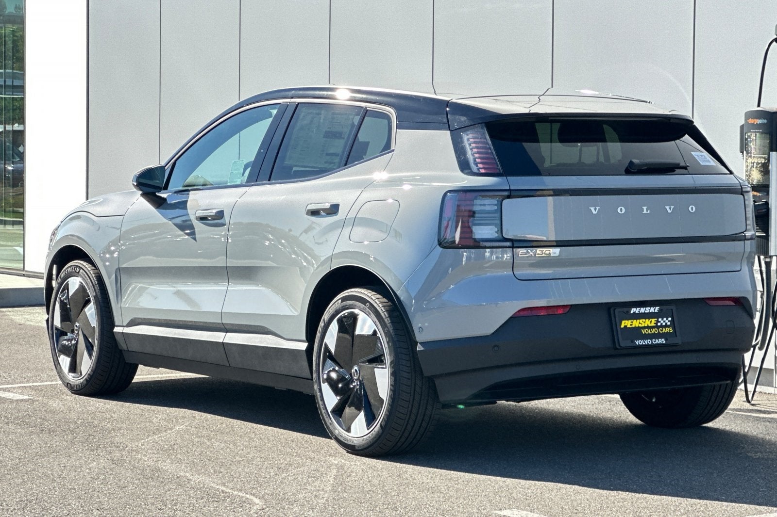 2026 Volvo EX30 Twin Motor Performance Ultra