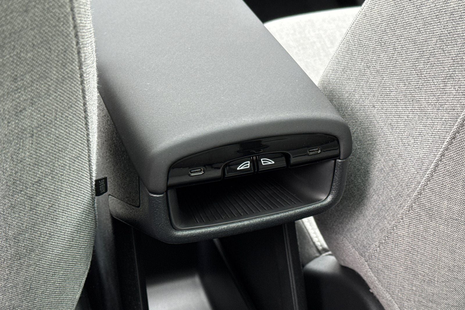 2026 Volvo EX30 Twin Motor Performance Ultra