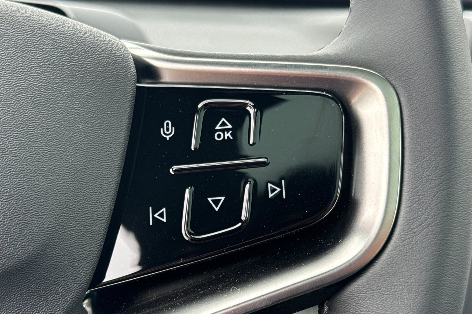 2026 Volvo EX30 Twin Motor Performance Ultra