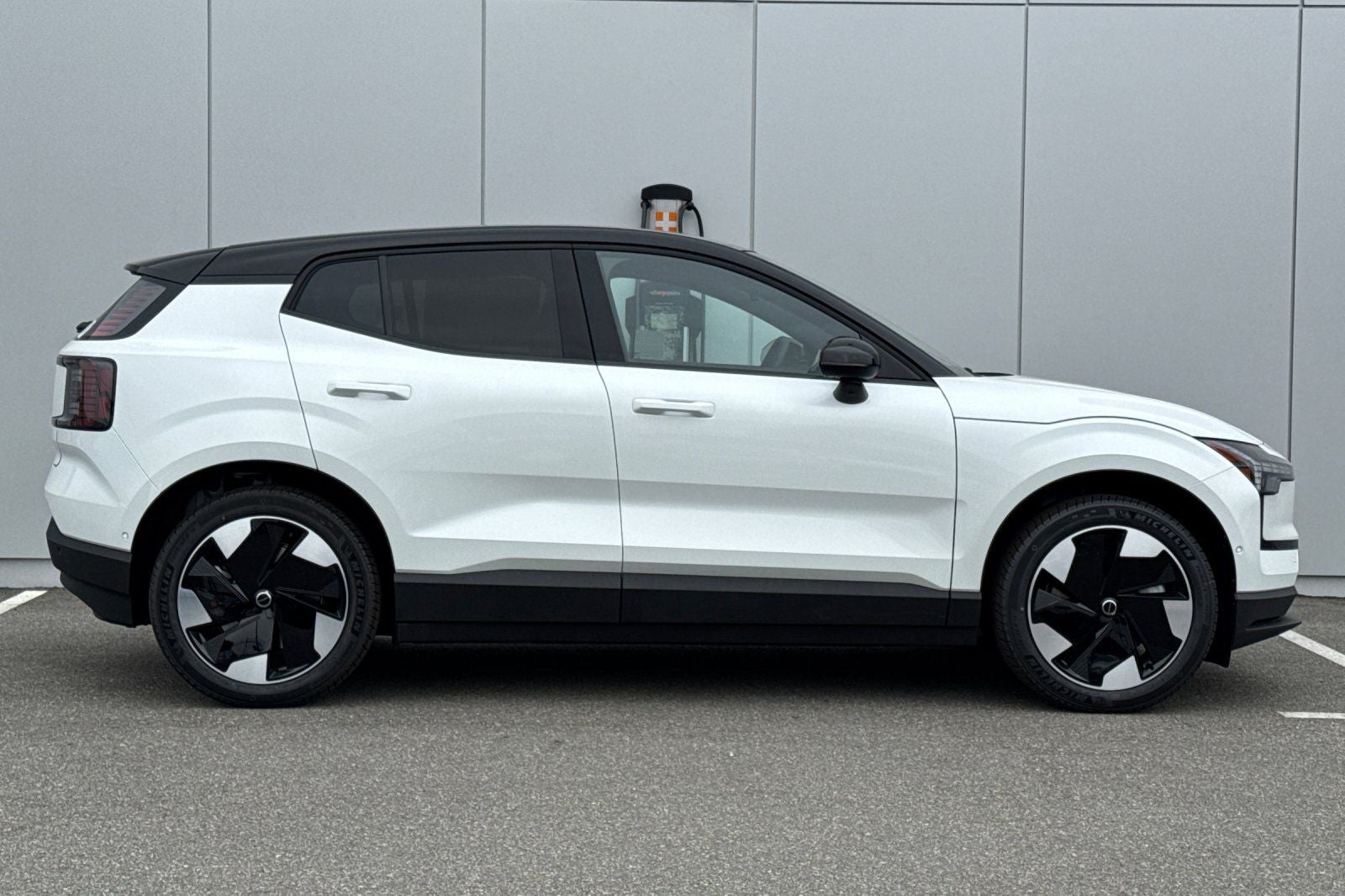 2026 Volvo EX30 Twin Motor Performance Ultra