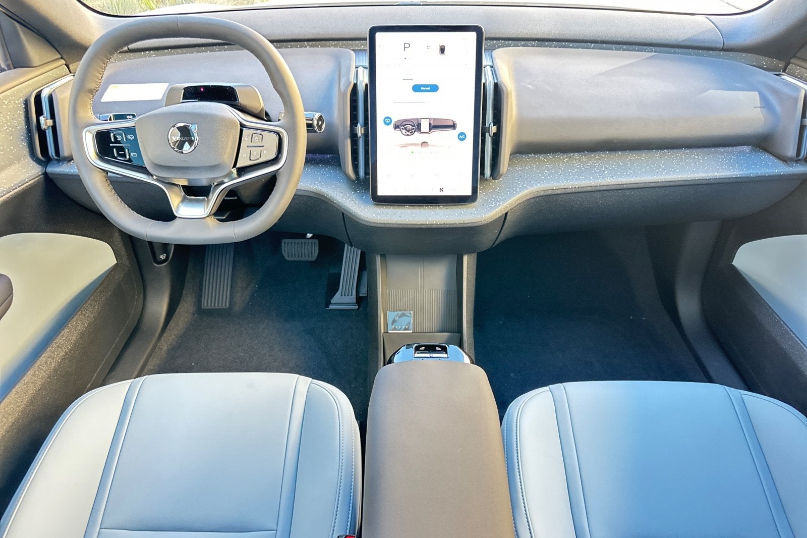 2026 Volvo EX30 Twin Motor Performance Ultra