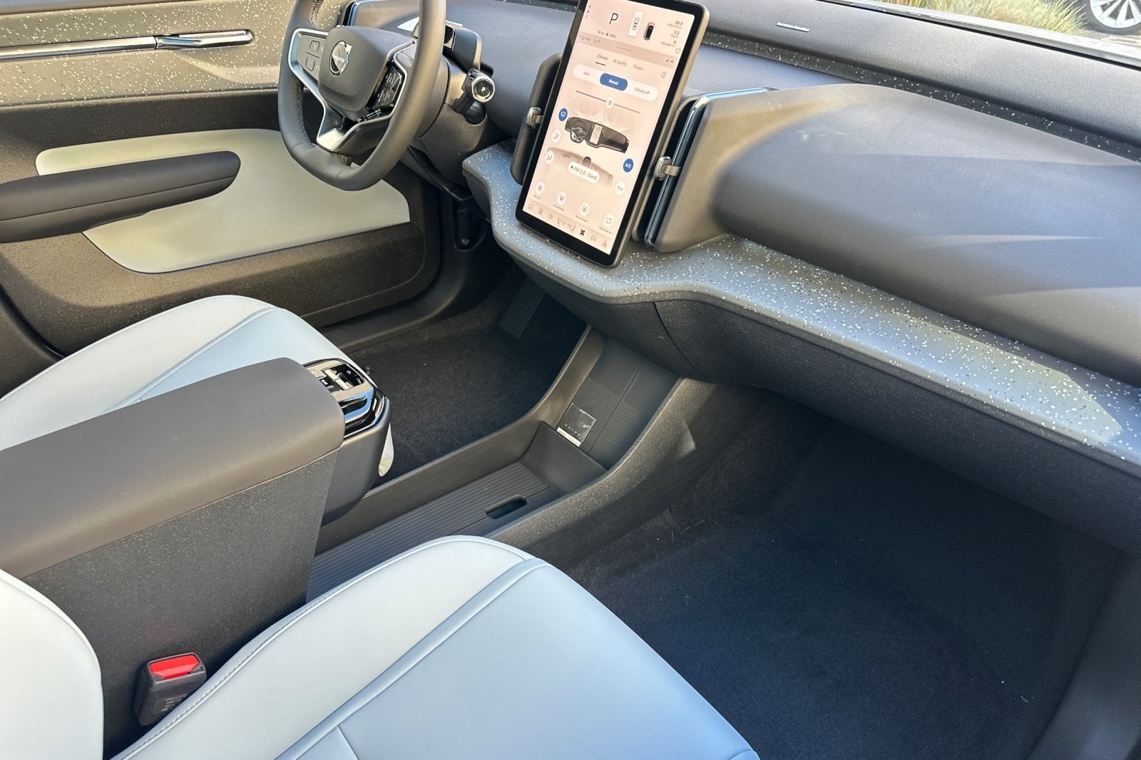 2026 Volvo EX30 Twin Motor Performance Ultra