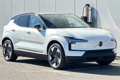 2026 Volvo EX30 Twin Motor Performance Ultra