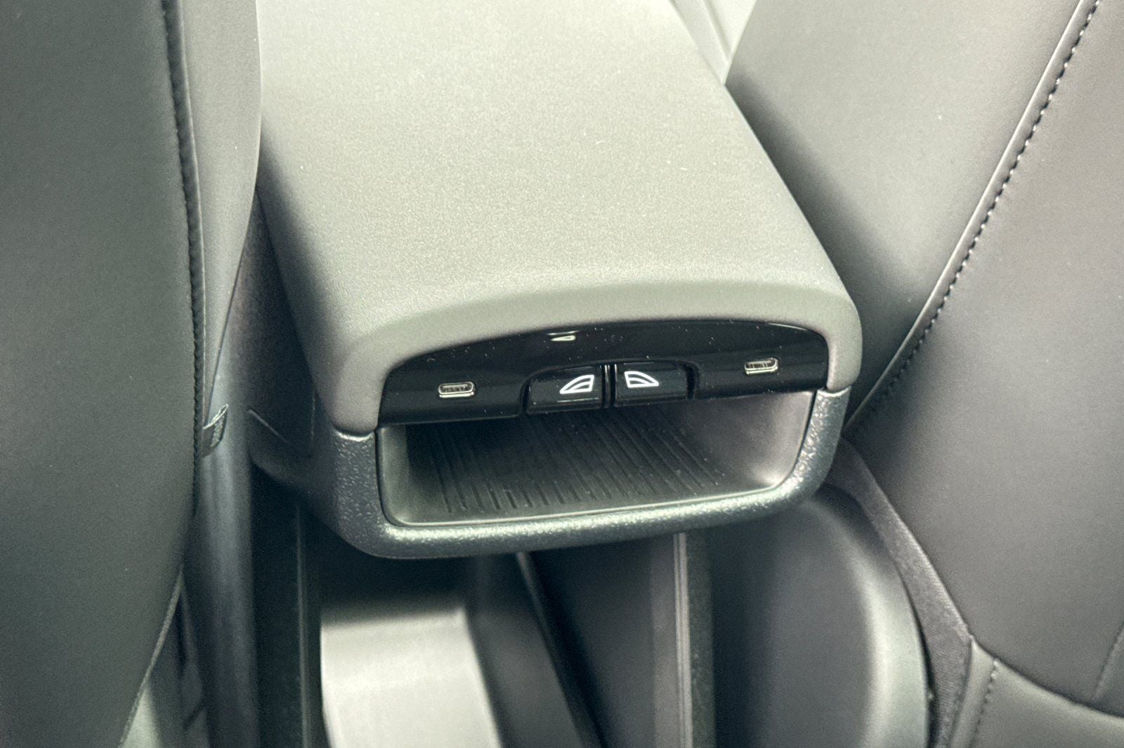 2026 Volvo EX30 Twin Motor Performance Ultra