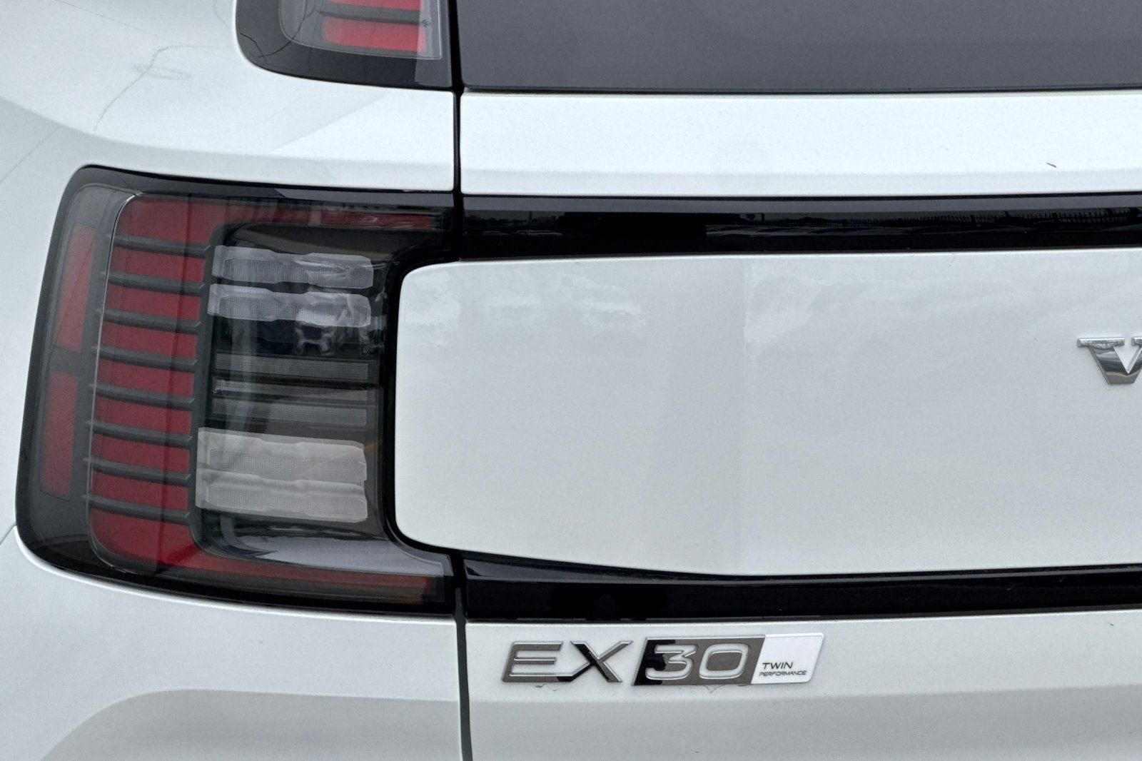 2026 Volvo EX30 Twin Motor Performance Ultra