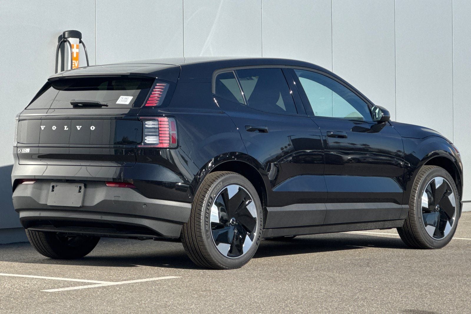 2026 Volvo EX30 Twin Motor Performance Ultra