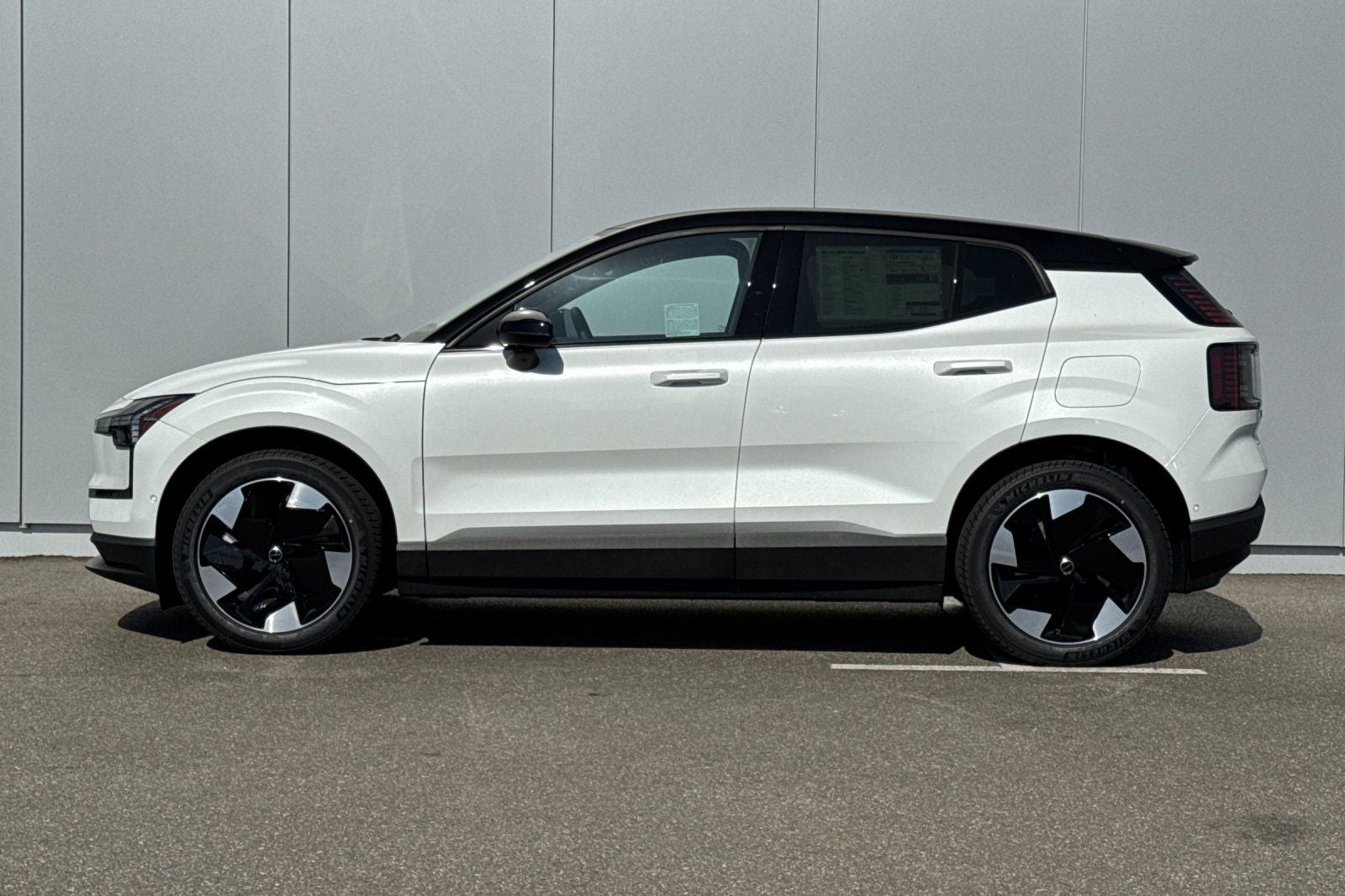2026 Volvo EX30 Twin Motor Performance Ultra