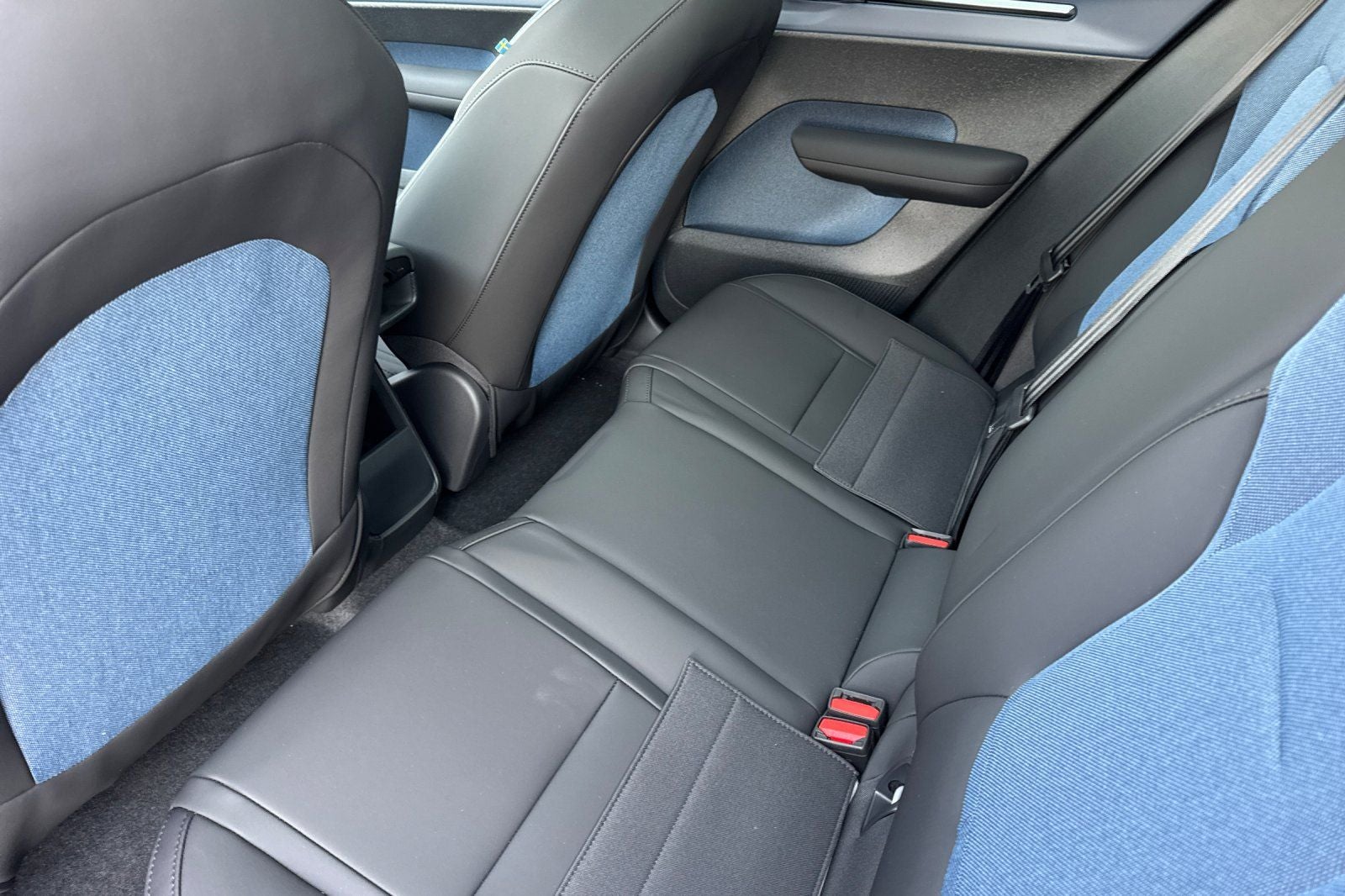 2026 Volvo EX30 Twin Motor Performance Ultra