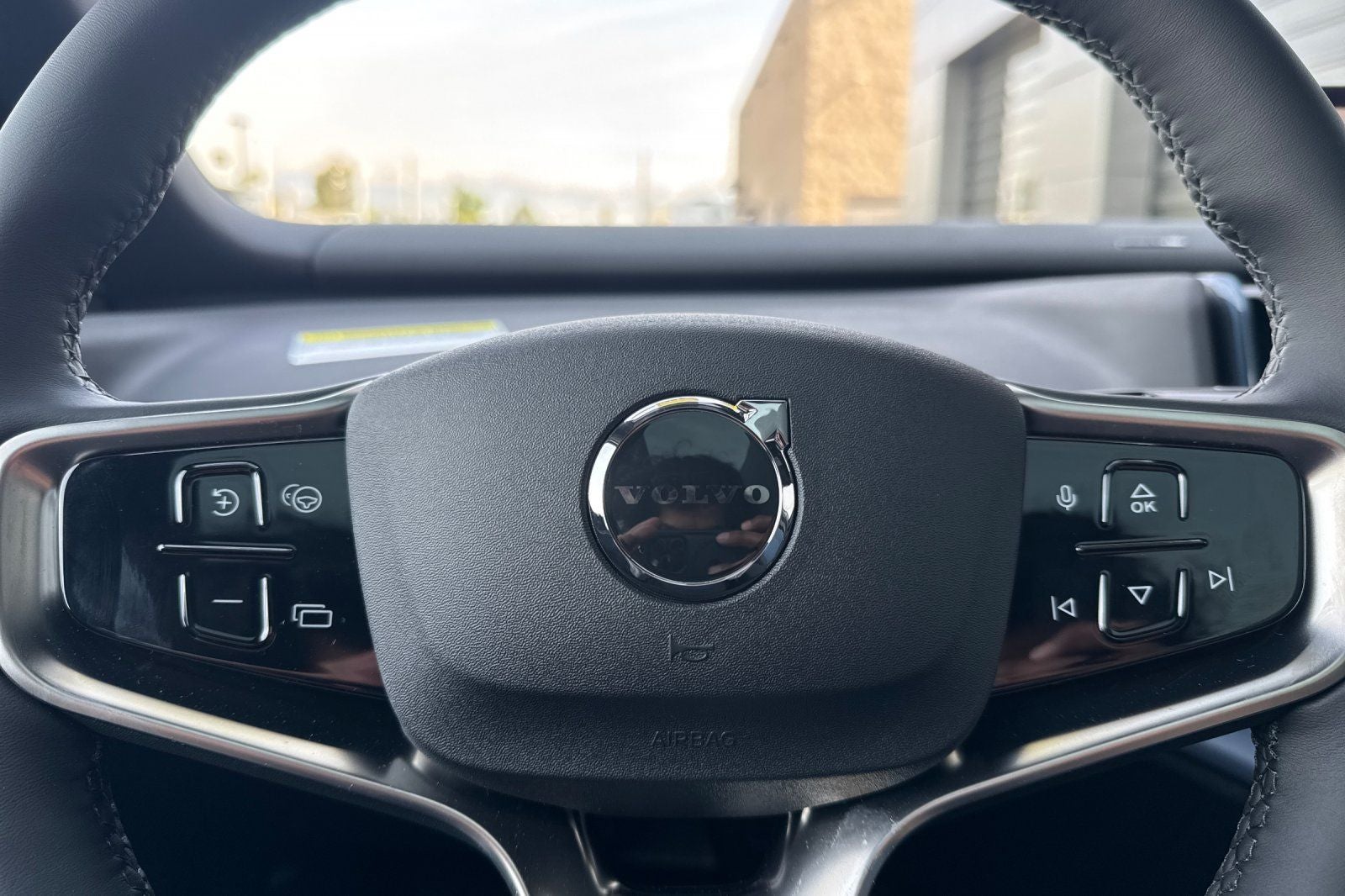 2026 Volvo EX30 Twin Motor Performance Ultra