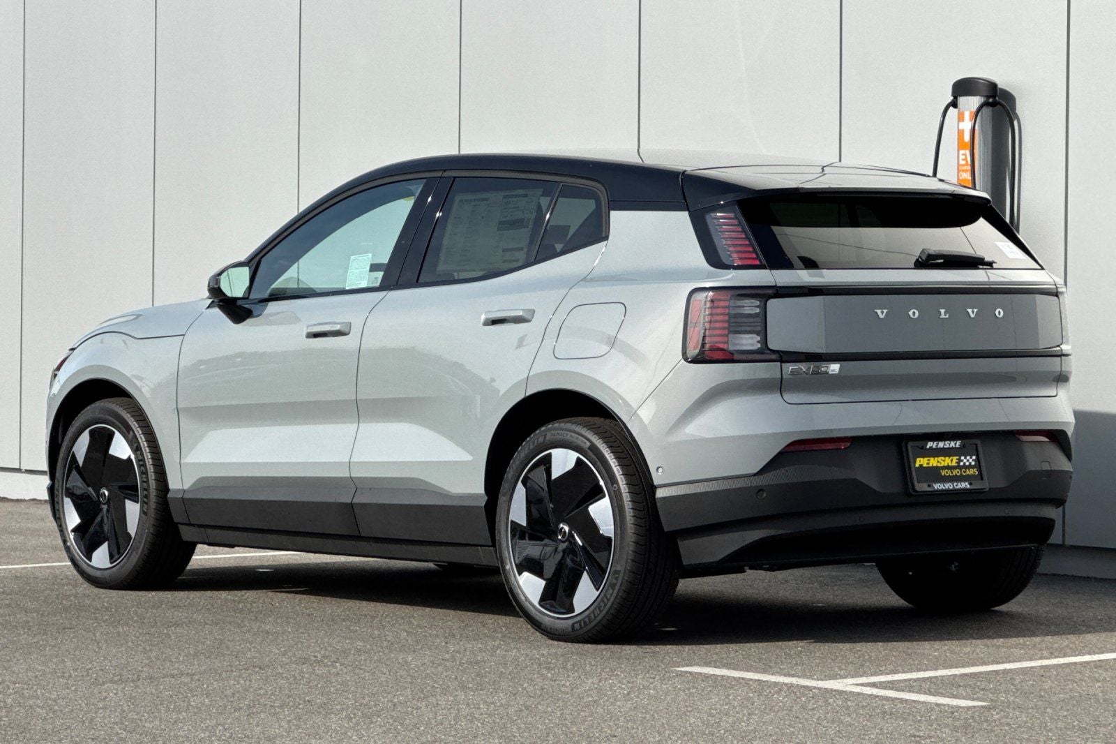 2026 Volvo EX30 Twin Motor Performance Ultra