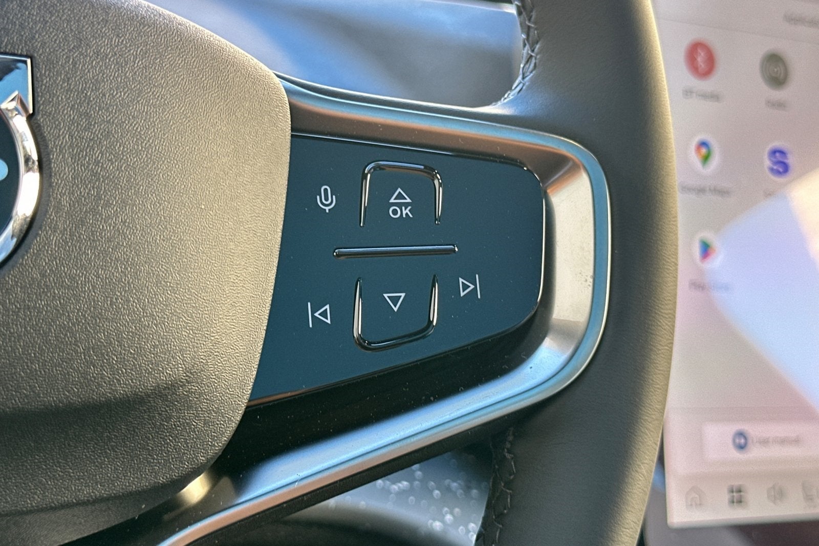 2025 Volvo EX30 Twin Motor Performance Ultra