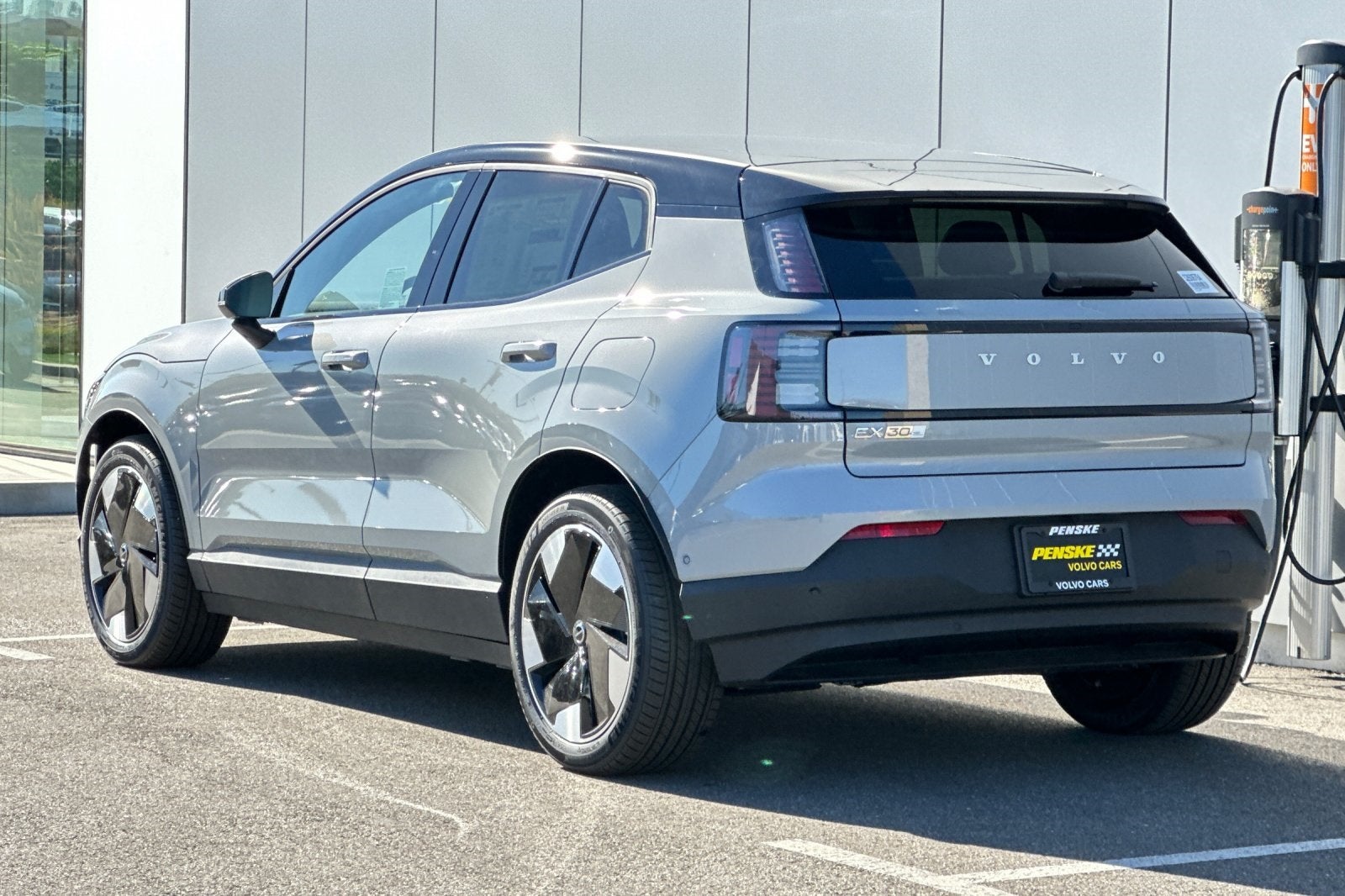 2025 Volvo EX30 Twin Motor Performance Ultra