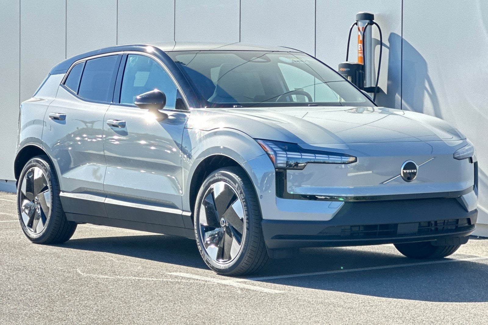 2025 Volvo EX30 Twin Motor Performance Ultra