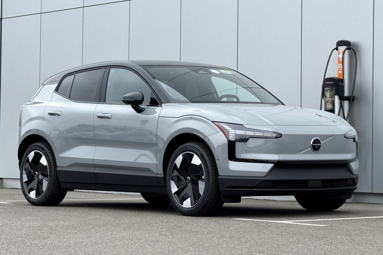 2026 Volvo EX30 Twin Motor Performance Ultra