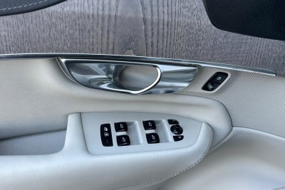 2023 Volvo XC90 Recharge Plug-In Hybrid Ultimate
