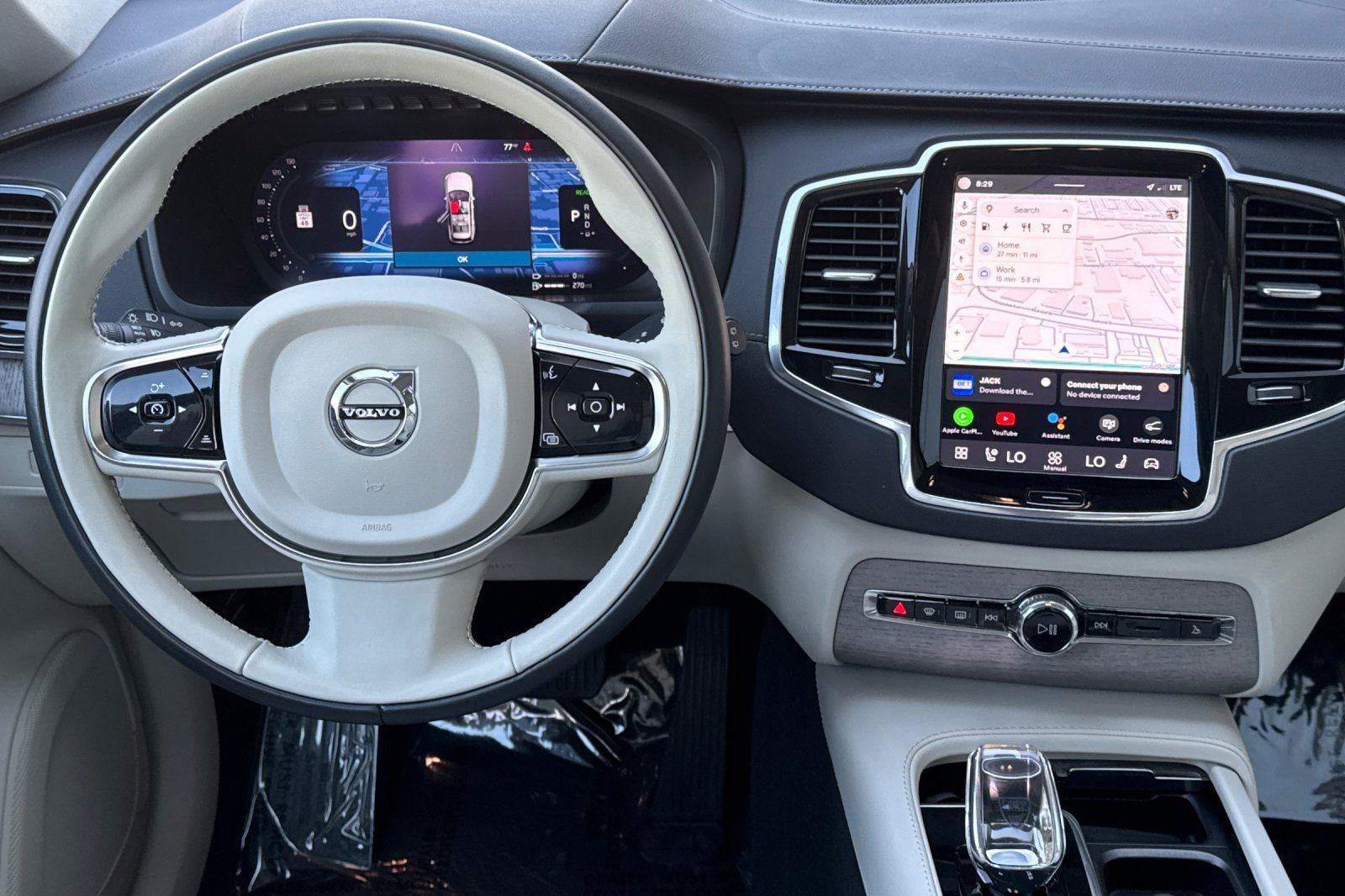 2023 Volvo XC90 Recharge Plug-In Hybrid Ultimate