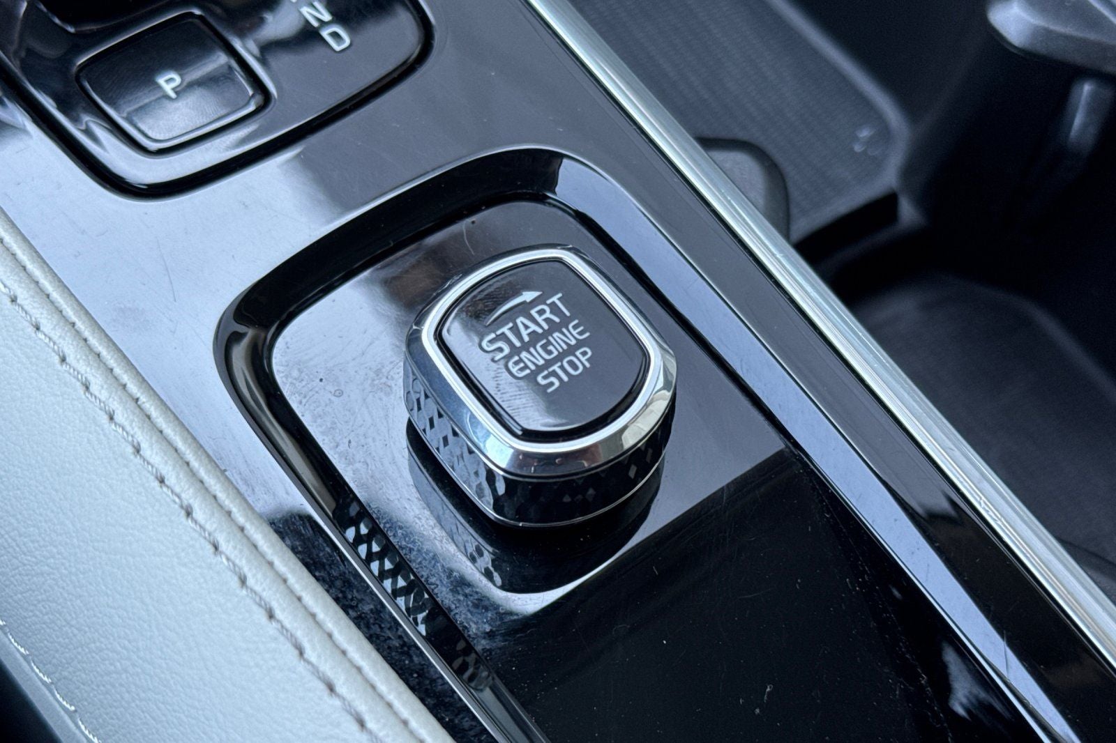 2023 Volvo XC90 Recharge Plug-In Hybrid Ultimate