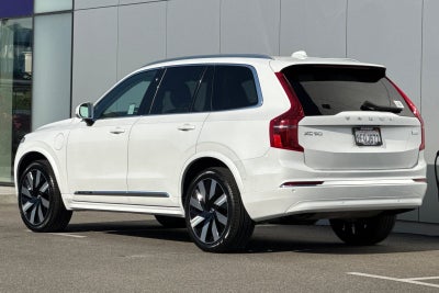 2023 Volvo XC90 Recharge Plug-In Hybrid Ultimate