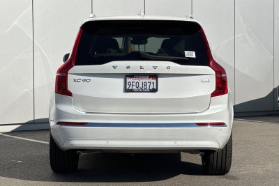 2023 Volvo XC90 Recharge Plug-In Hybrid Ultimate