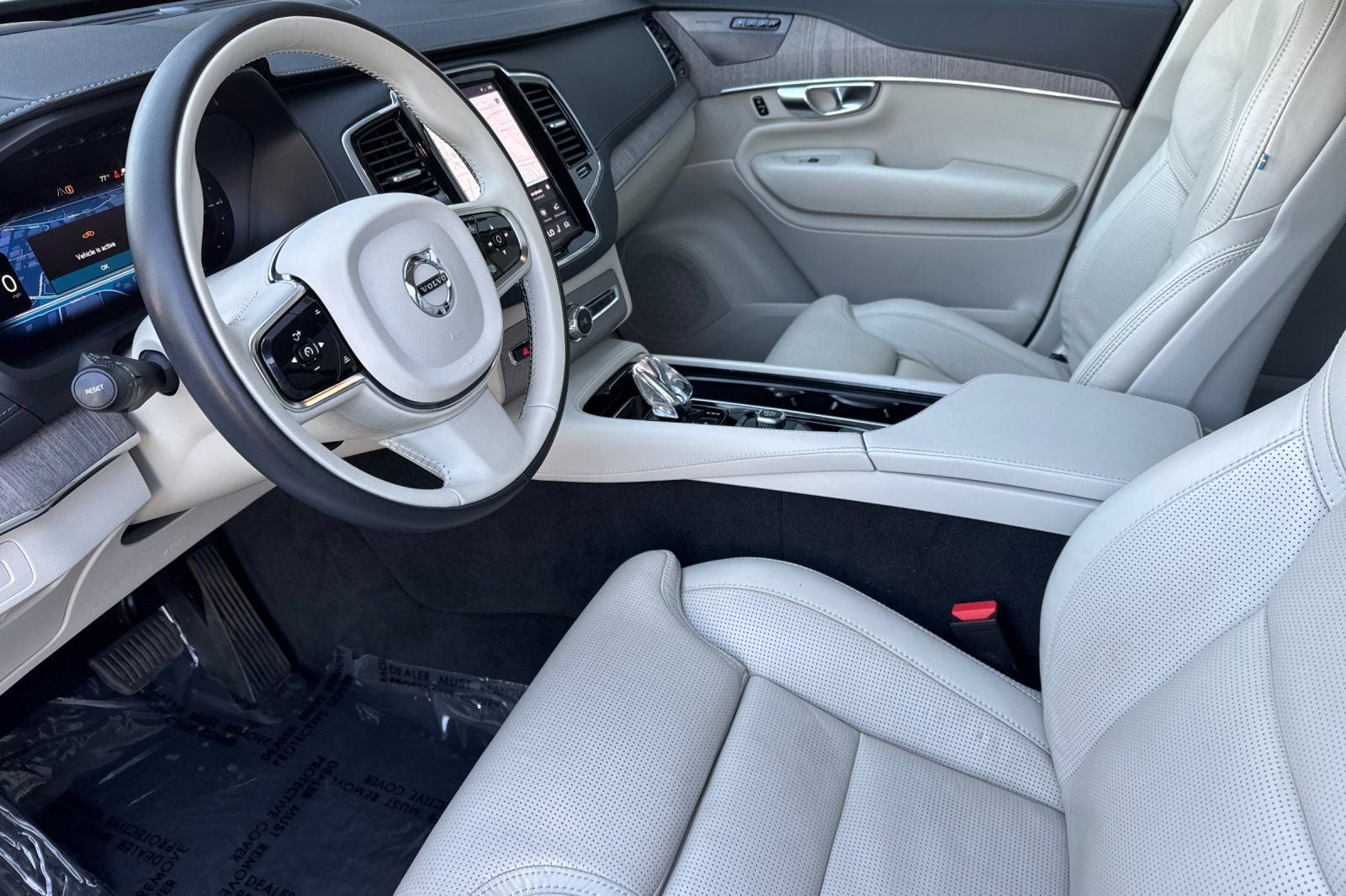 2023 Volvo XC90 Recharge Plug-In Hybrid Ultimate