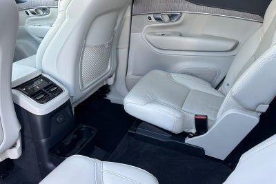 2023 Volvo XC90 Recharge Plug-In Hybrid Ultimate