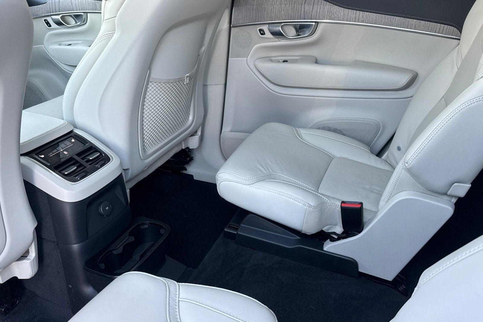2023 Volvo XC90 Recharge Plug-In Hybrid Ultimate