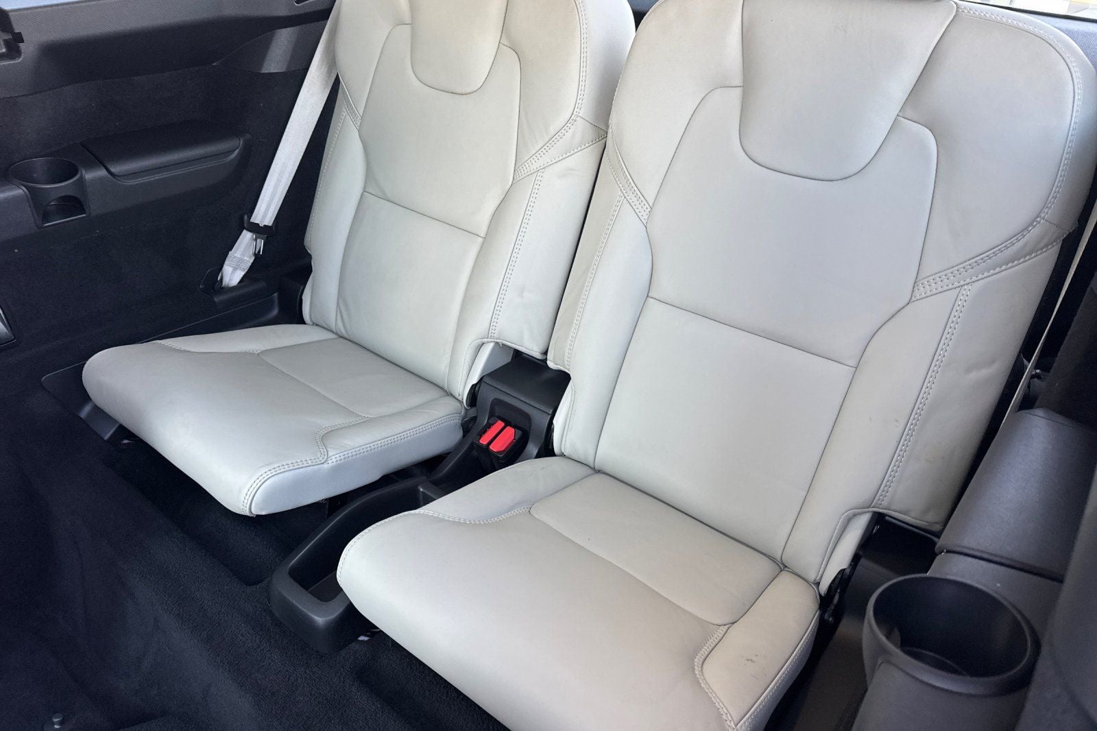 2023 Volvo XC90 Recharge Plug-In Hybrid Ultimate