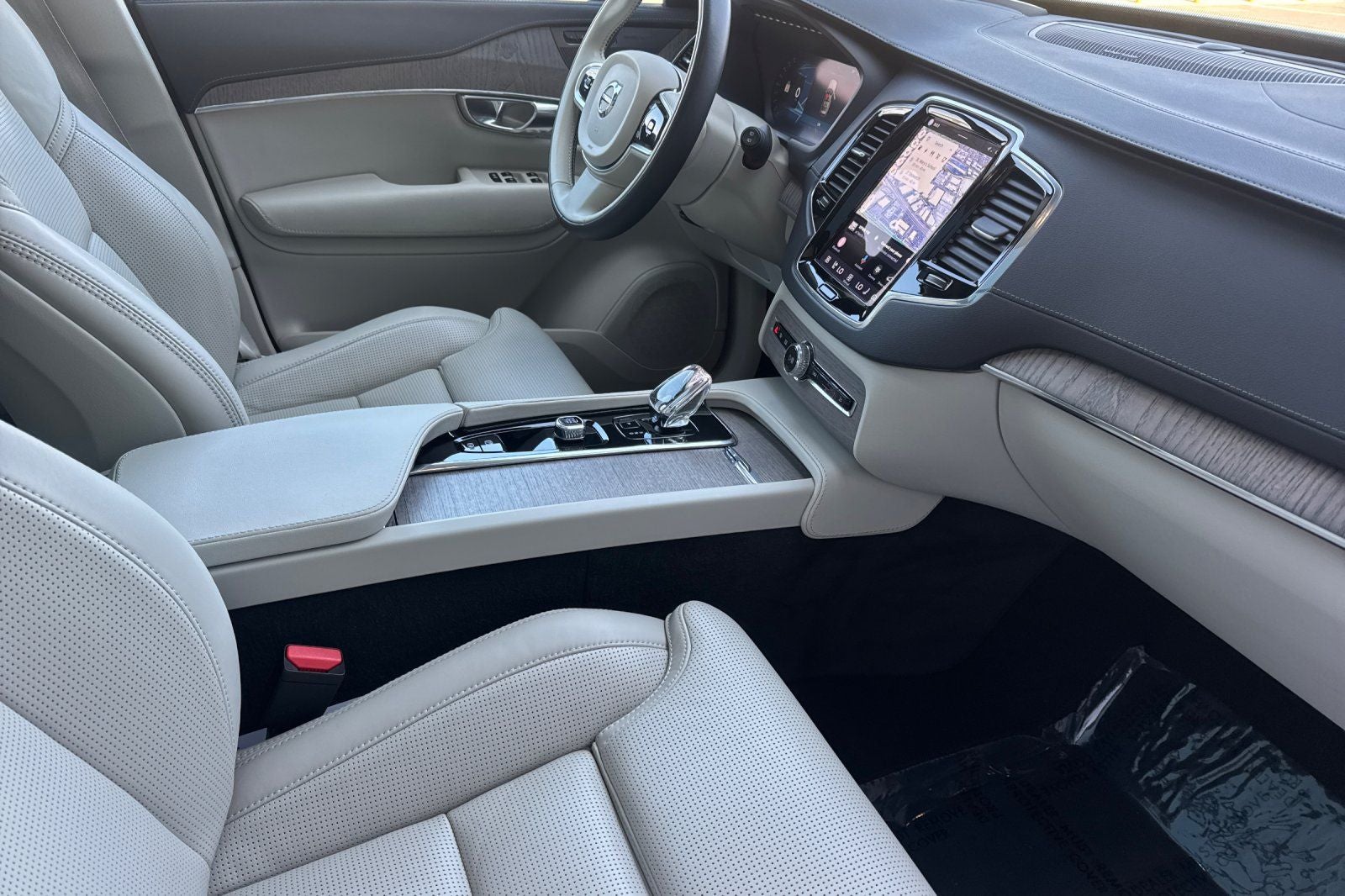 2023 Volvo XC90 Recharge Plug-In Hybrid Ultimate