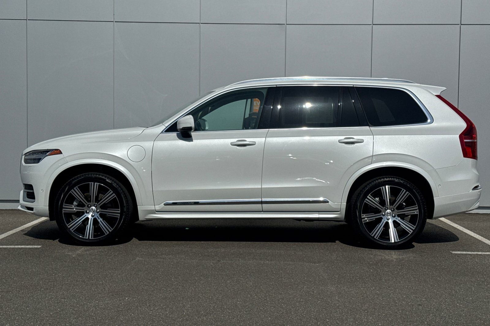 2023 Volvo XC90 Recharge Plug-In Hybrid Ultimate