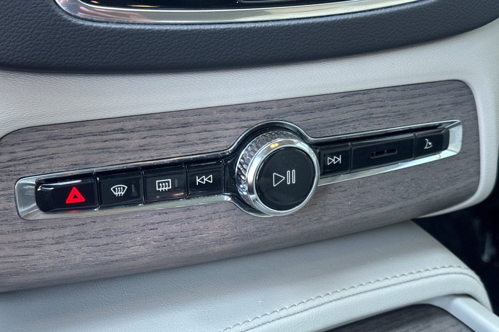2023 Volvo XC90 Recharge Plug-In Hybrid Ultimate
