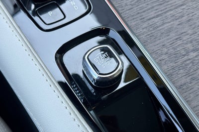 2023 Volvo XC90 Recharge Plug-In Hybrid Ultimate