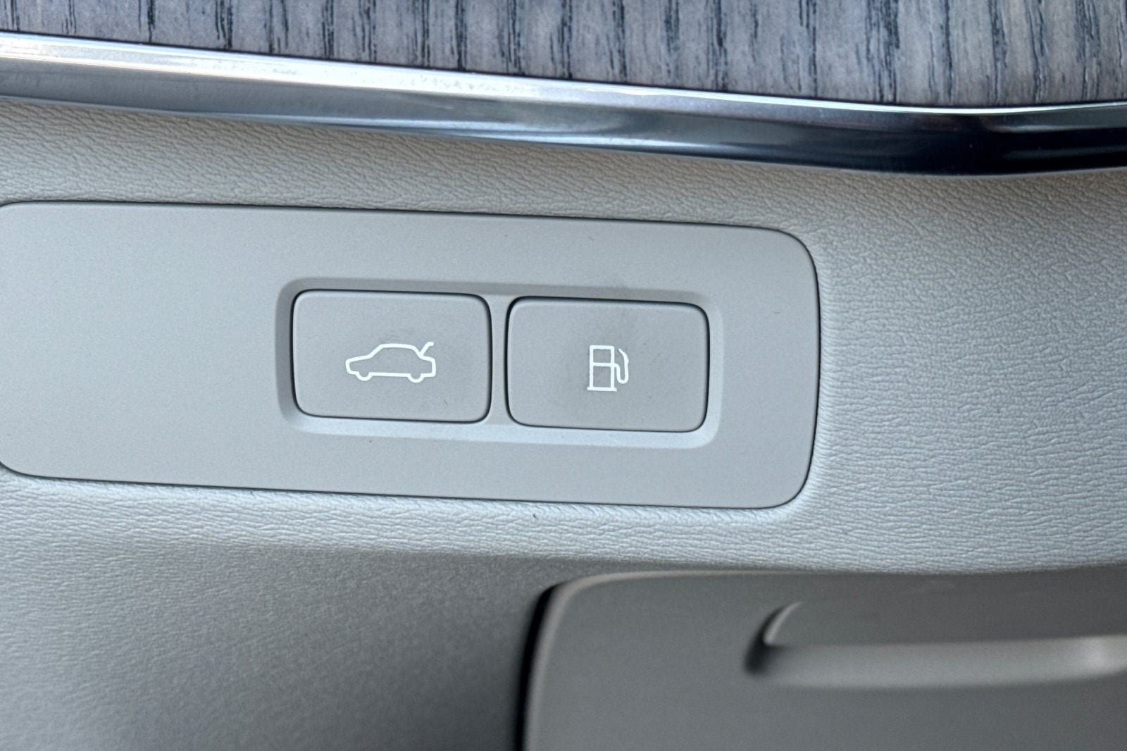 2023 Volvo XC90 Recharge Plug-In Hybrid Ultimate