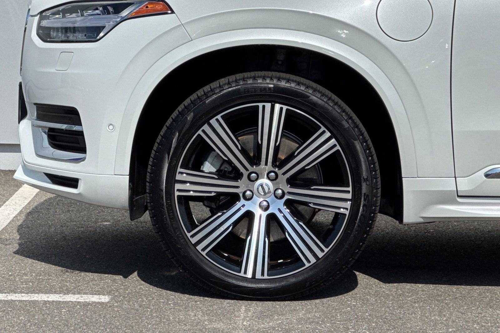 2023 Volvo XC90 Recharge Plug-In Hybrid Ultimate