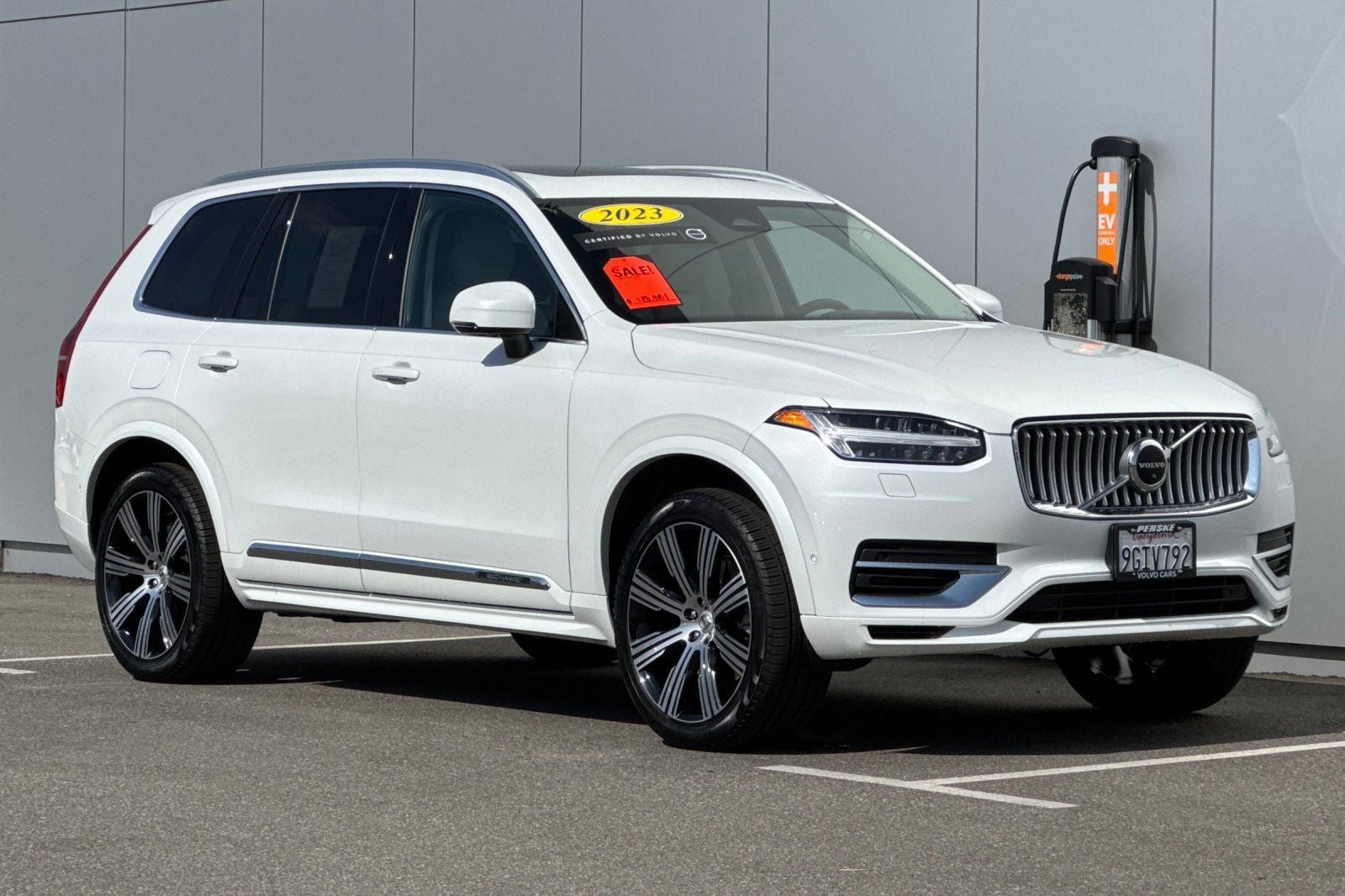 2023 Volvo XC90 Recharge Plug-In Hybrid Ultimate
