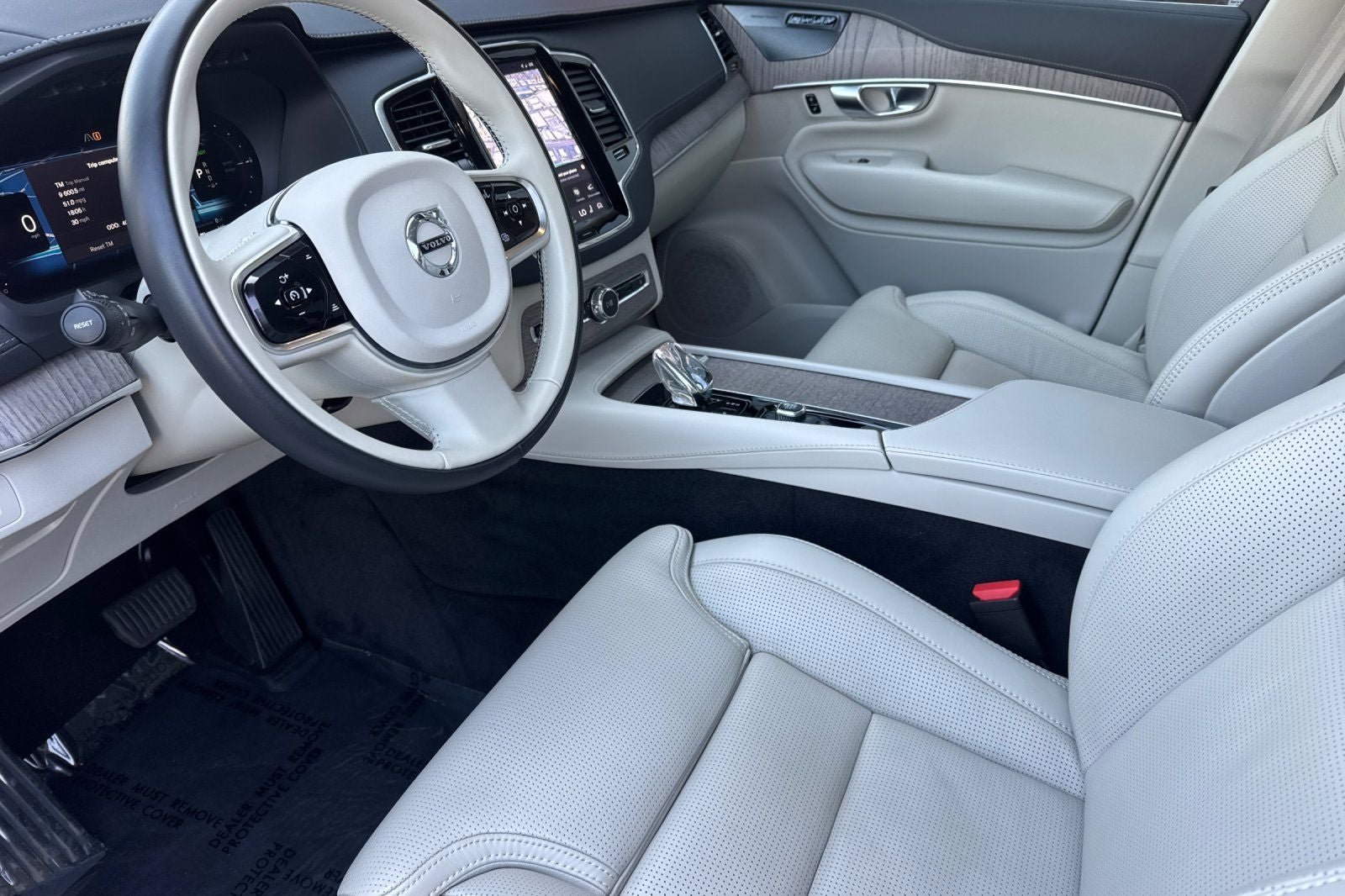 2023 Volvo XC90 Recharge Plug-In Hybrid Ultimate