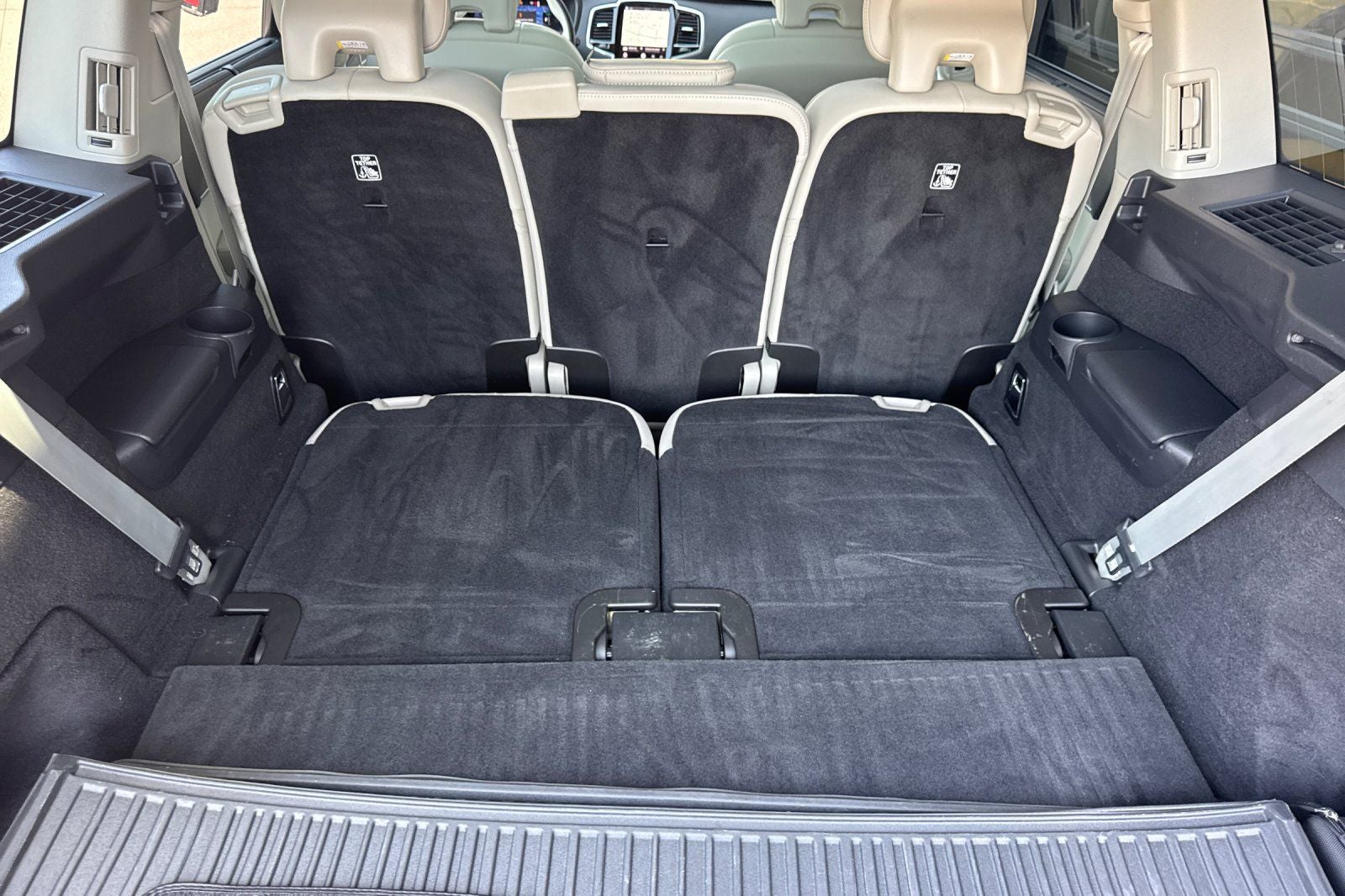 2023 Volvo XC90 Recharge Plug-In Hybrid Ultimate