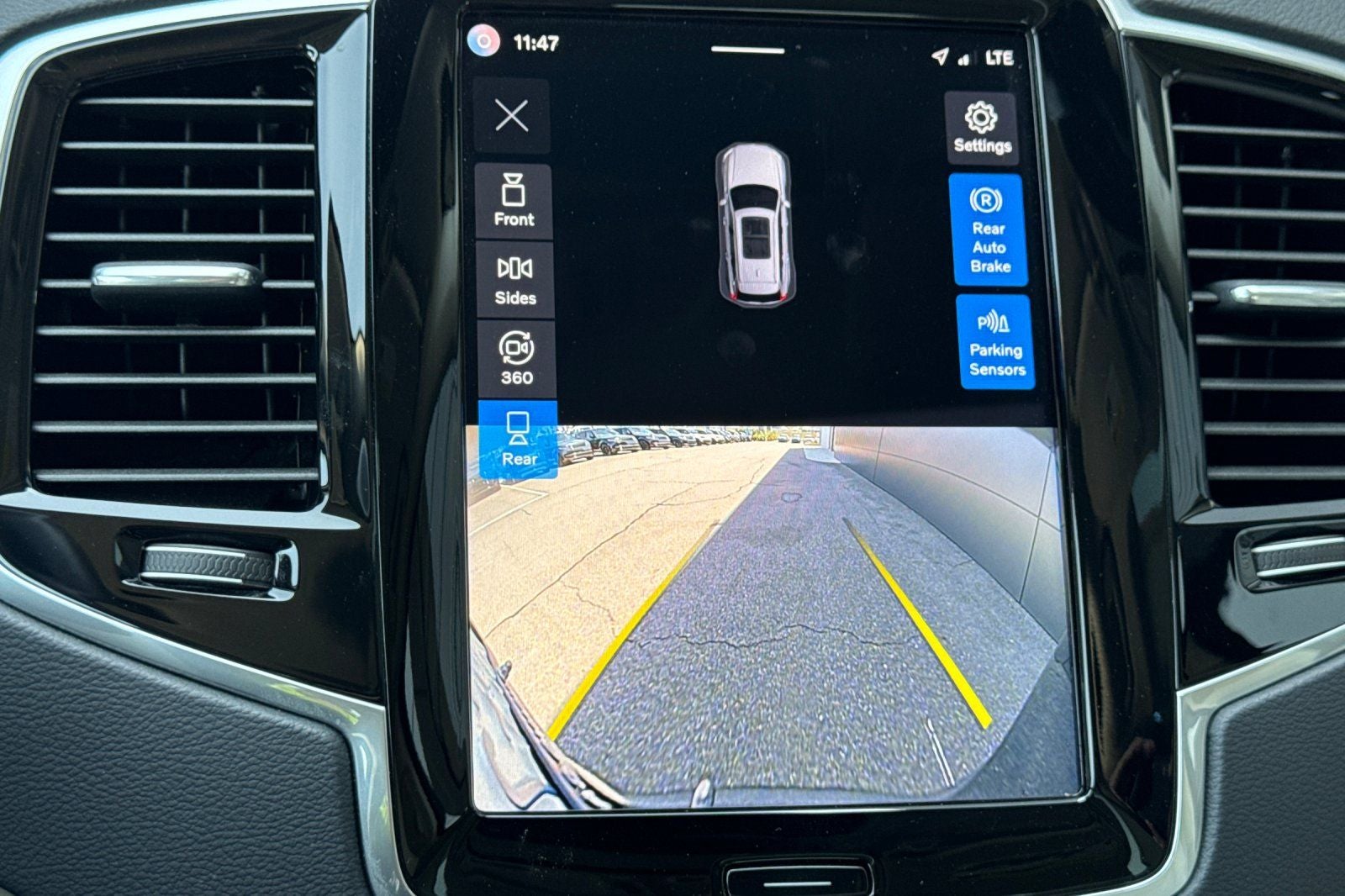2023 Volvo XC90 Recharge Plug-In Hybrid Ultimate