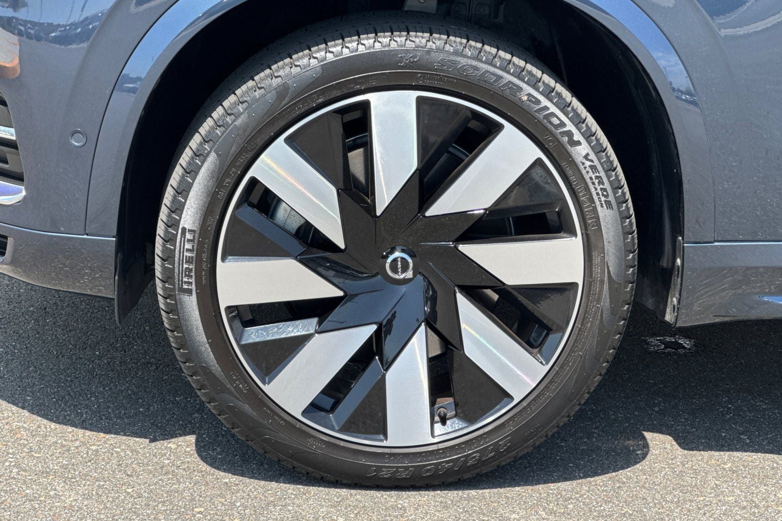 2023 Volvo XC90 Recharge Plug-In Hybrid Ultimate