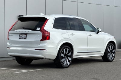 2024 Volvo XC90 Recharge Plug-In Hybrid T8 Plus Bright Theme 7 Passenger