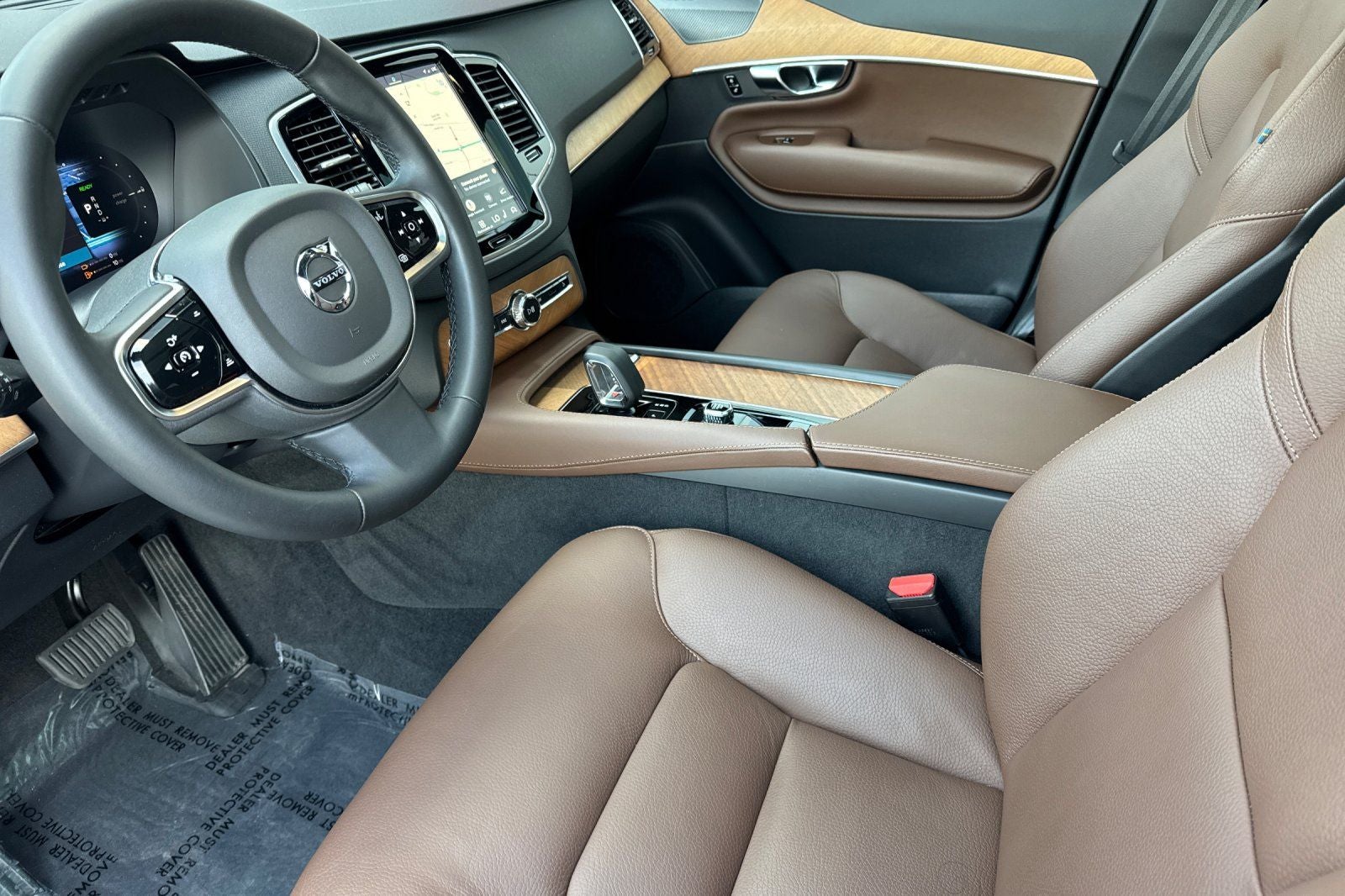 2024 Volvo XC90 Recharge Plug-In Hybrid T8 Plus Bright Theme 7 Passenger