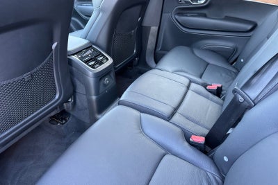 2024 Volvo XC90 Recharge Plug-In Hybrid T8 Plus Bright Theme 7 Passenger